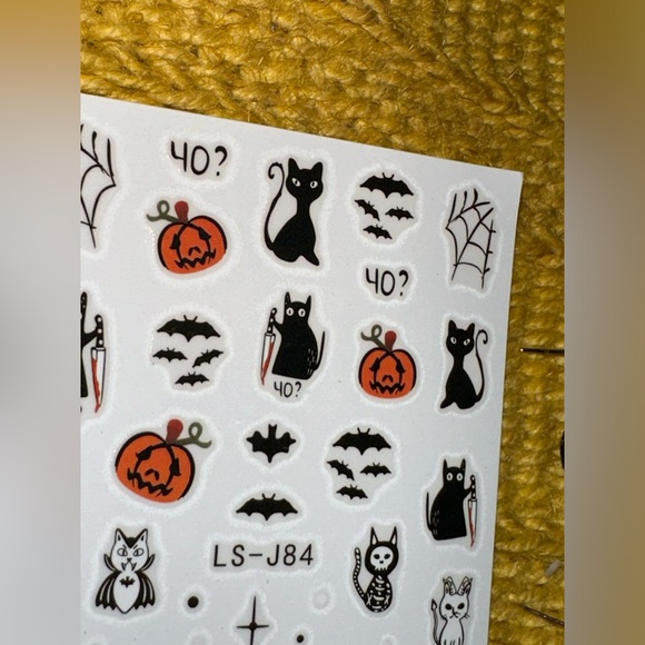 New 🎃 Halloween 2 Pairs Earrings Cat & Pumpkin plus Nail Decal Bundle Spooky - Picture 7 of 7